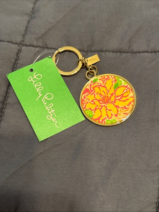 Lilly Pulitzer Accessories - Lilly Pulitzer Yellow & Pink Floral Enamel Keyring